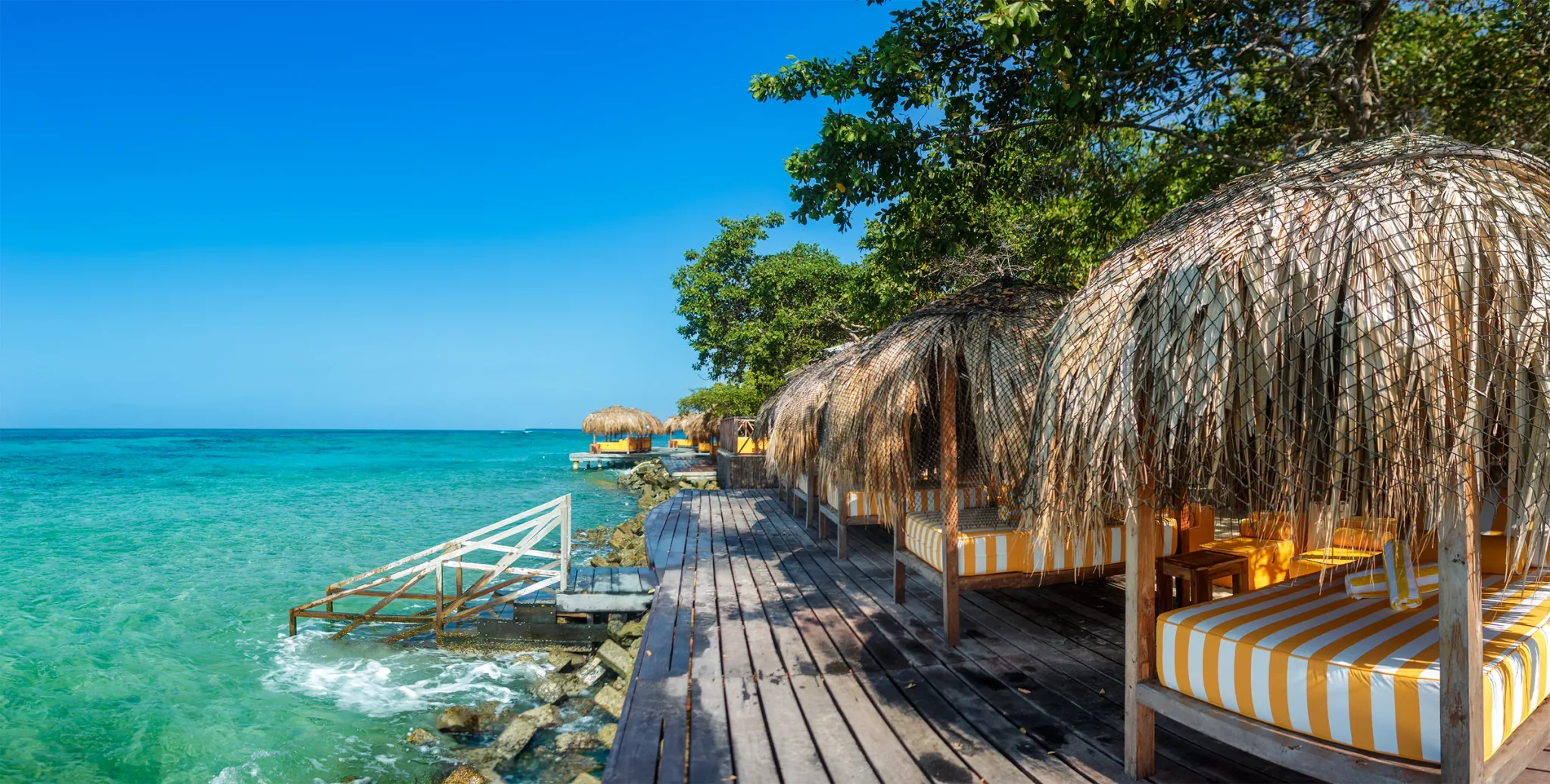 Isla Amores — photograph 11