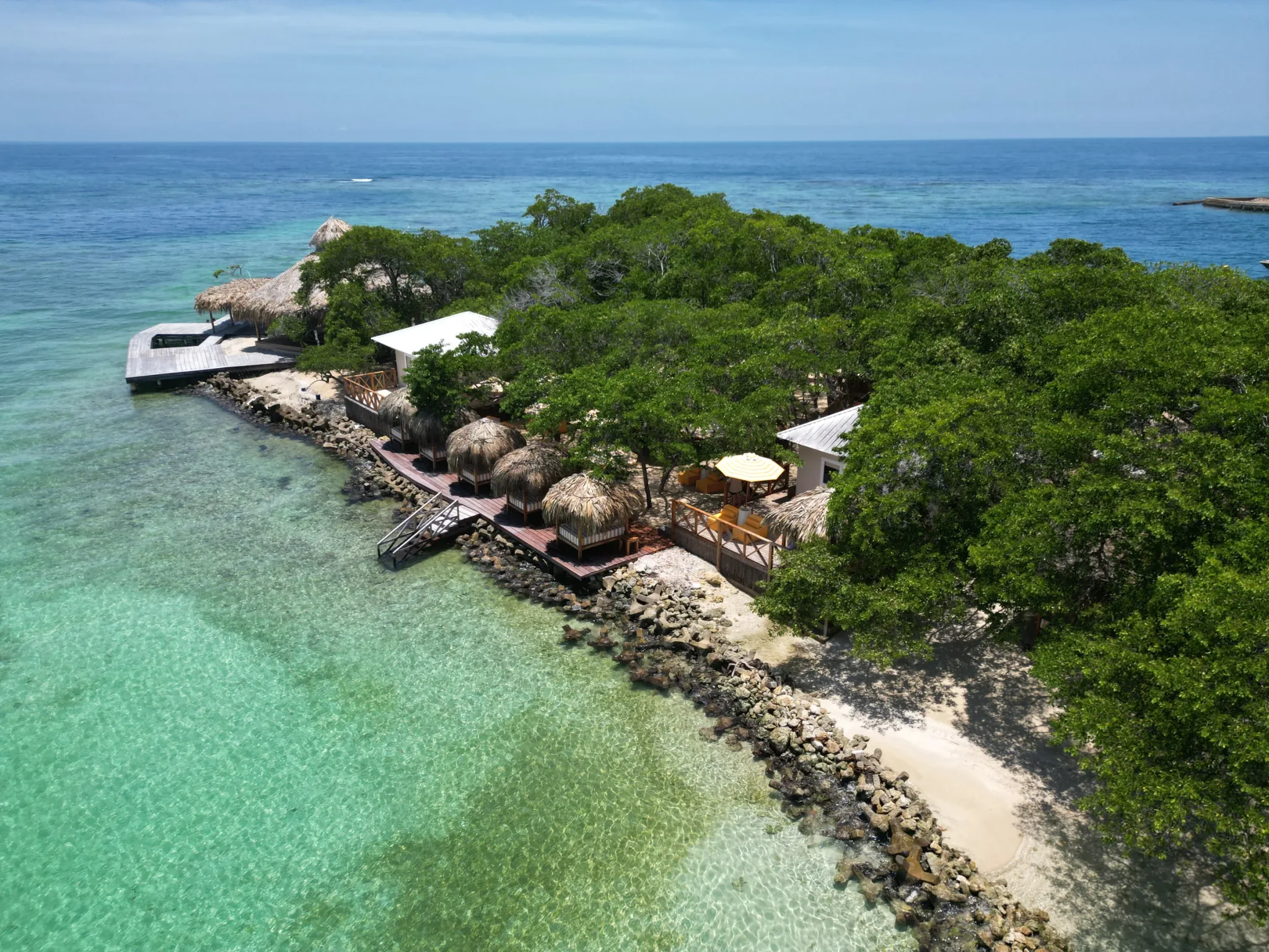 Isla Amores — photograph 18