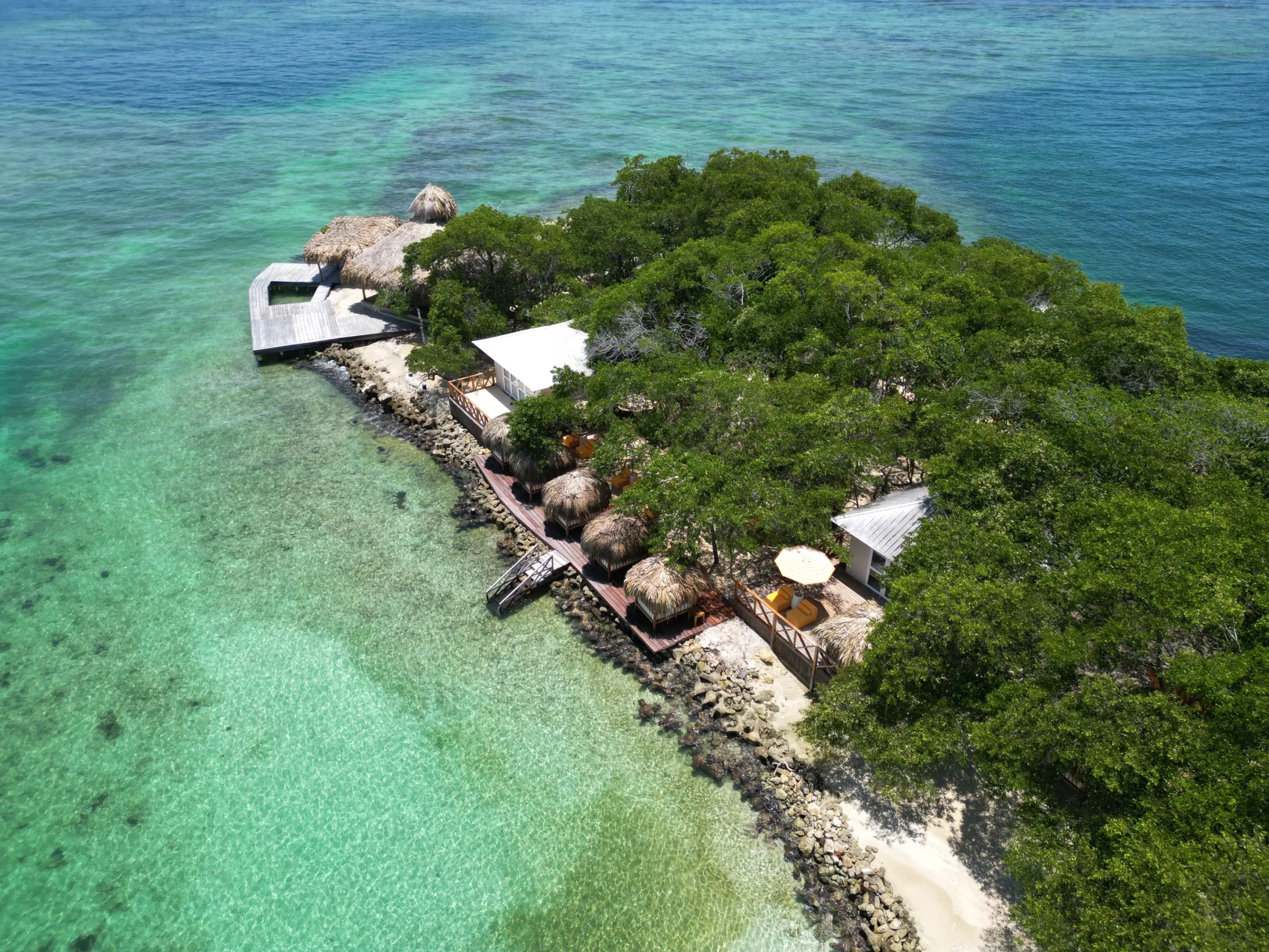 Isla Amores — photograph 26