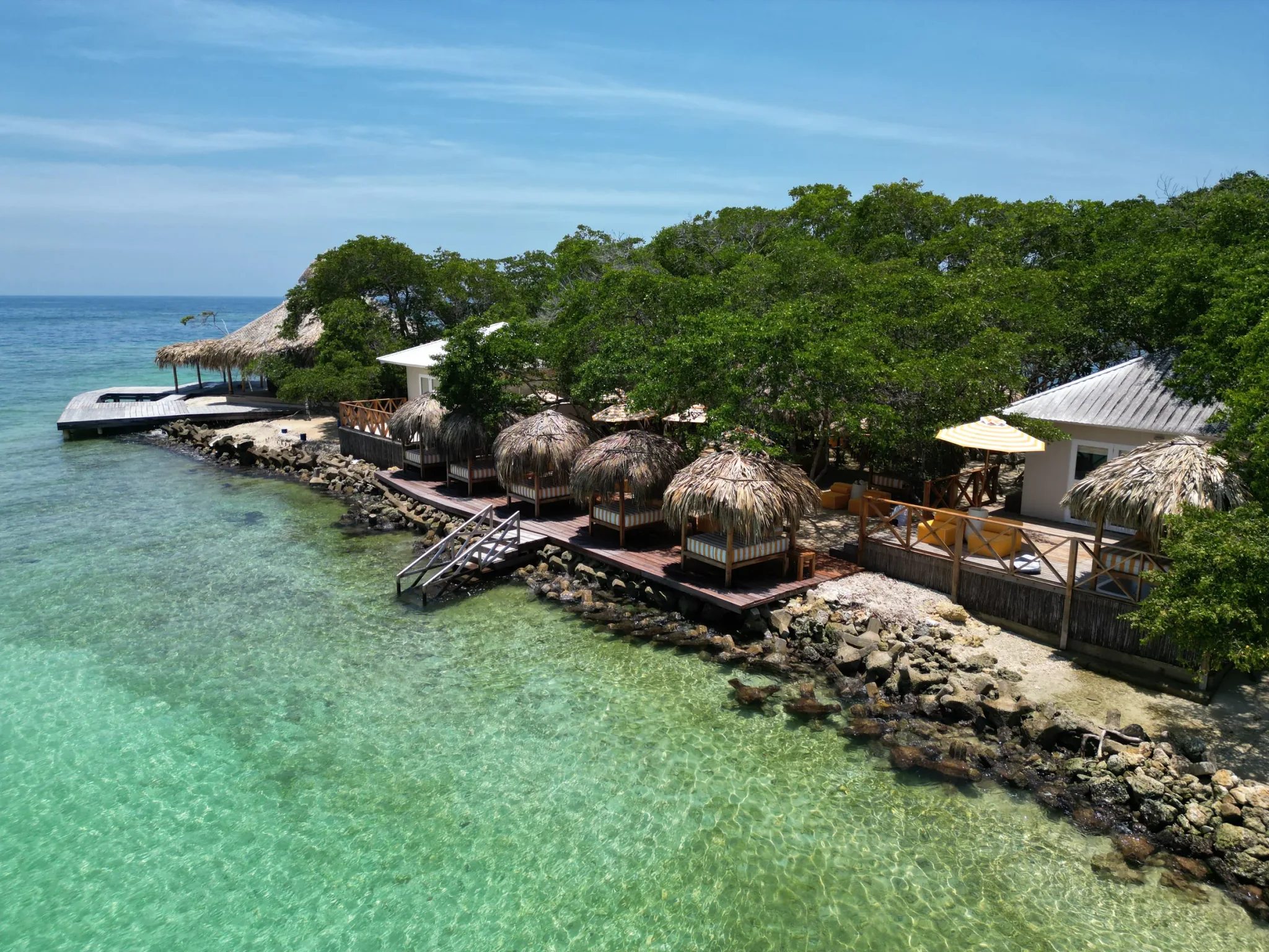 Isla Amores — photograph 32