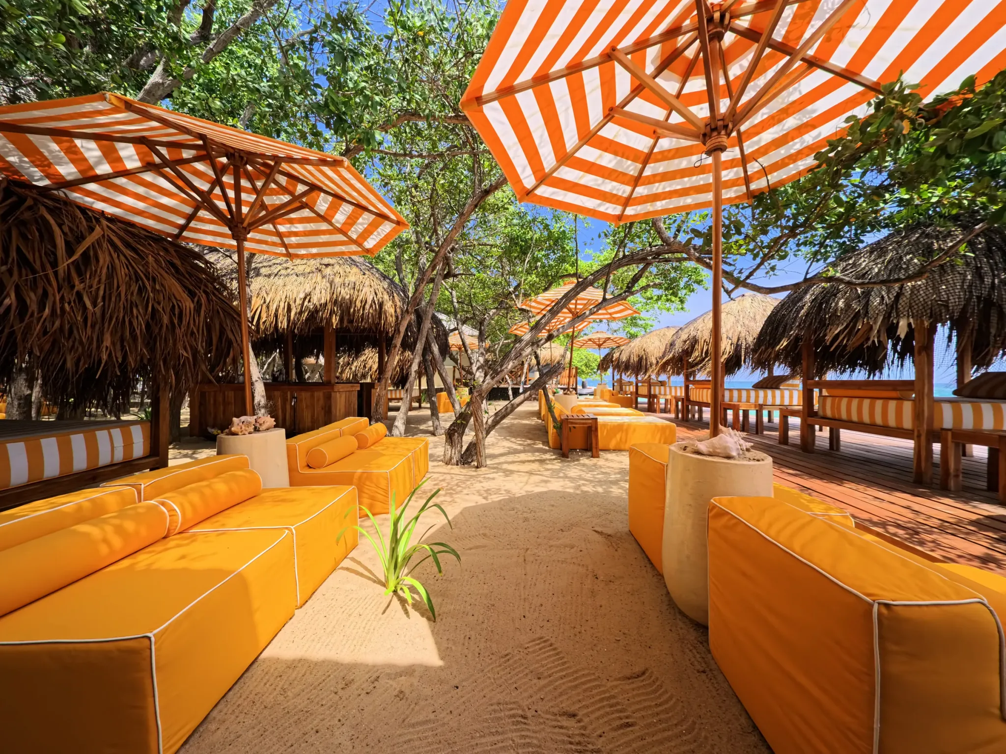 Isla Amores — photograph 38